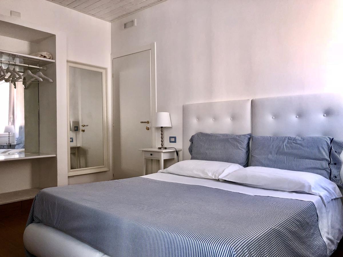 Sant'Agostino Suites & Rooms Mazara del Vallo Bagian luar foto